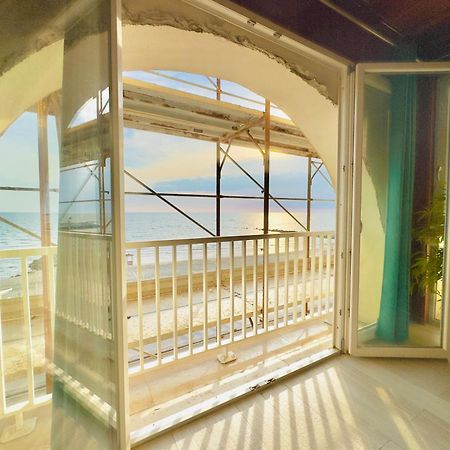 Athena Sea Front Apartment, Parking & Pool Lago Patria Extérieur photo